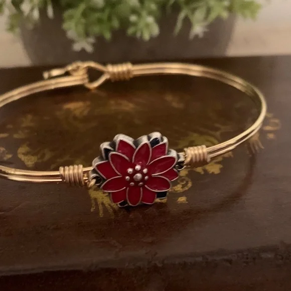 Luca + Danni Gold Bracelet with Poinsettia Flower - Picture 5 of 17